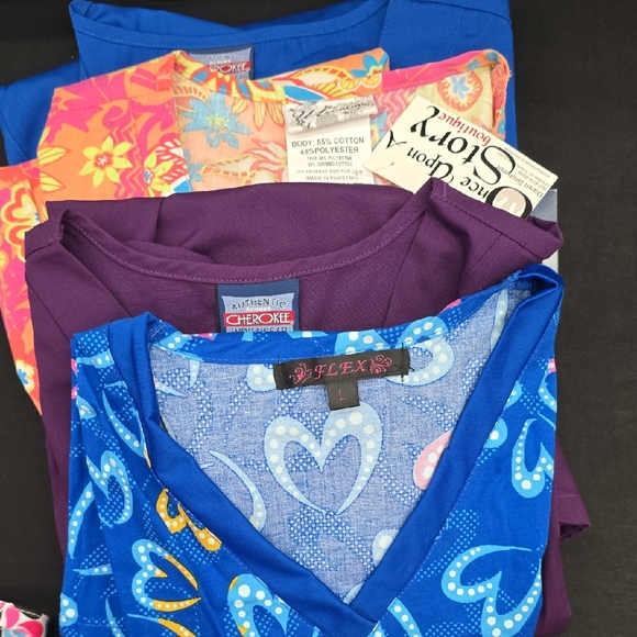 Cherokee and Flex Scrub Tops Set - Picture 1 of 5